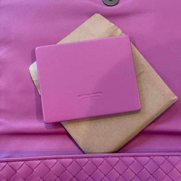 Bottega Veneta purple woven leather crossbody bag - brand new - Picture 6 of 15